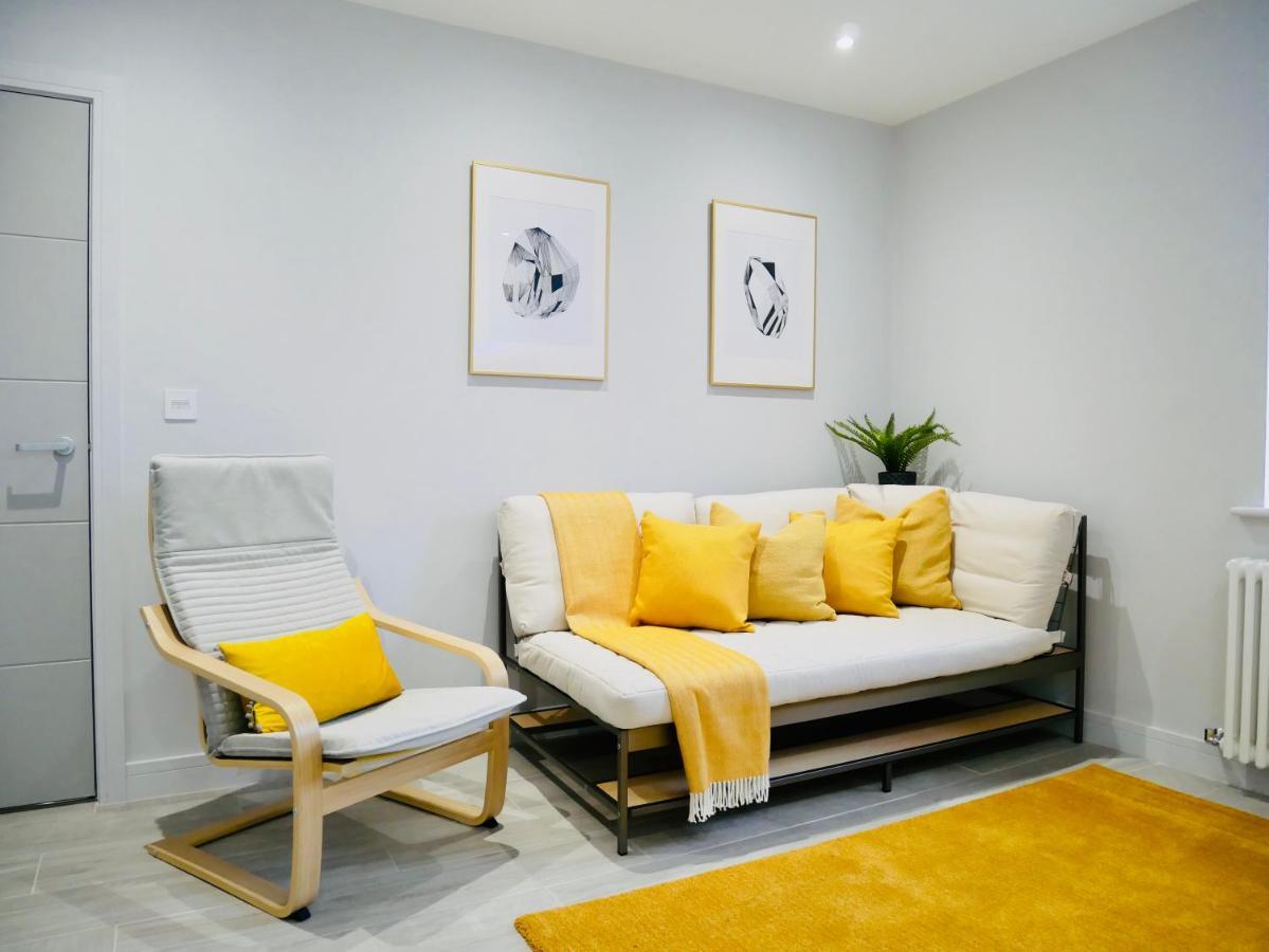 Beautiful Brand New Apartment Near The Beach Борнмът Екстериор снимка